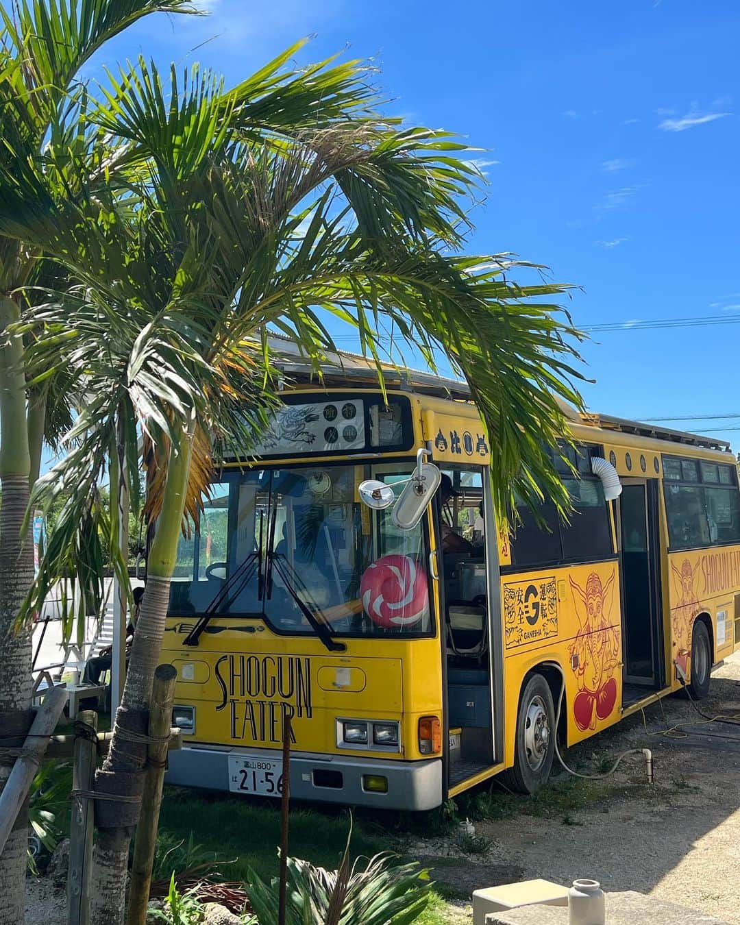 のインスタグラム：「@shogunburgertruck_miyakojima 🍔🥤」