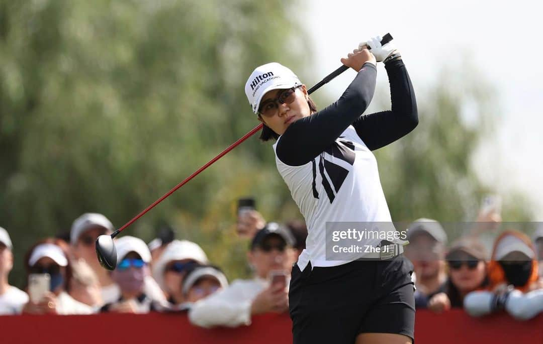 畑岡奈紗のインスタグラム：「謝謝 @buicklpgashanghai 🇨🇳  #lpga #asiaseries #shanghai #china #nasahataoka #畑岡奈紗 #abeamconsulting  #hiltongrandvacations   #dunlopgolf_official  #admiral_golf_jp   #japanairlines_jal 　  #adidasgolf  #山新 #cocacola」