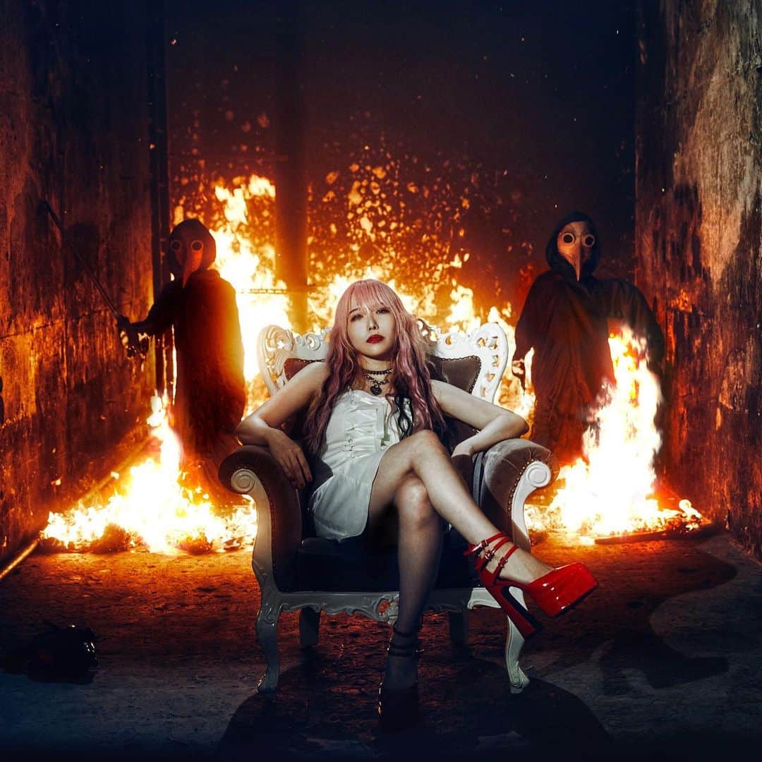 松本駿介のインスタグラム：「新曲”Burn The Fire”10/18 0:00~配信開始！  ⁡ たくさん聴いてね(๑`ө´๑)🔥 ⁡ ⁡ ◆DL https://smar.lnk.to/0J79v7IA ⁡ ⁡ ⁡ ⁡ ⁡ ⁡ ⁡ #BTF  #cöshunie #coshunie #コシュニエ」