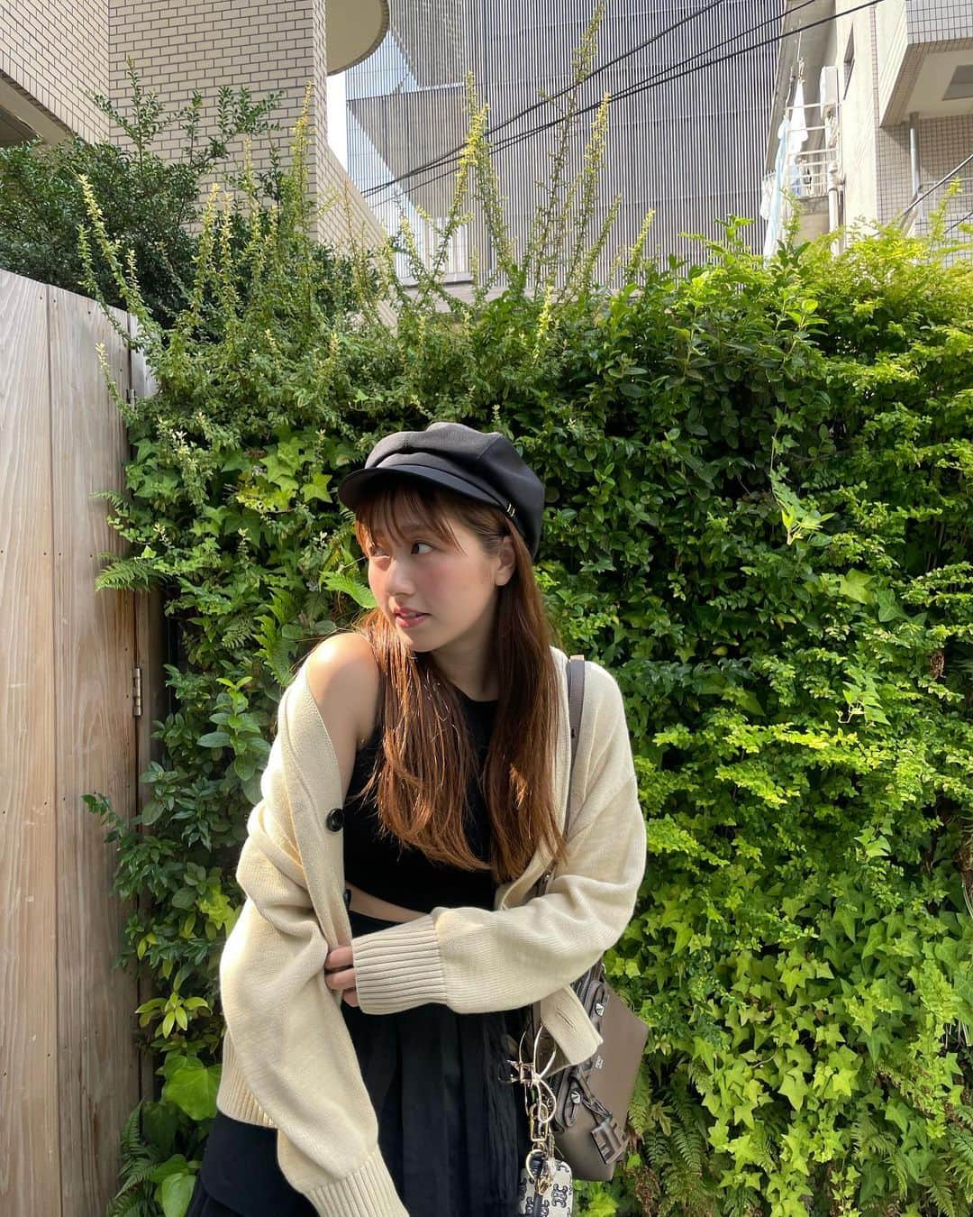 佐々木彩夏さんのインスタグラム写真 - (佐々木彩夏Instagram)「🤎  こないだの私服〜  #ootd  #あーコーデ #あーりんぐらむ」10月17日 21時05分 - ayaka_sasaki_official