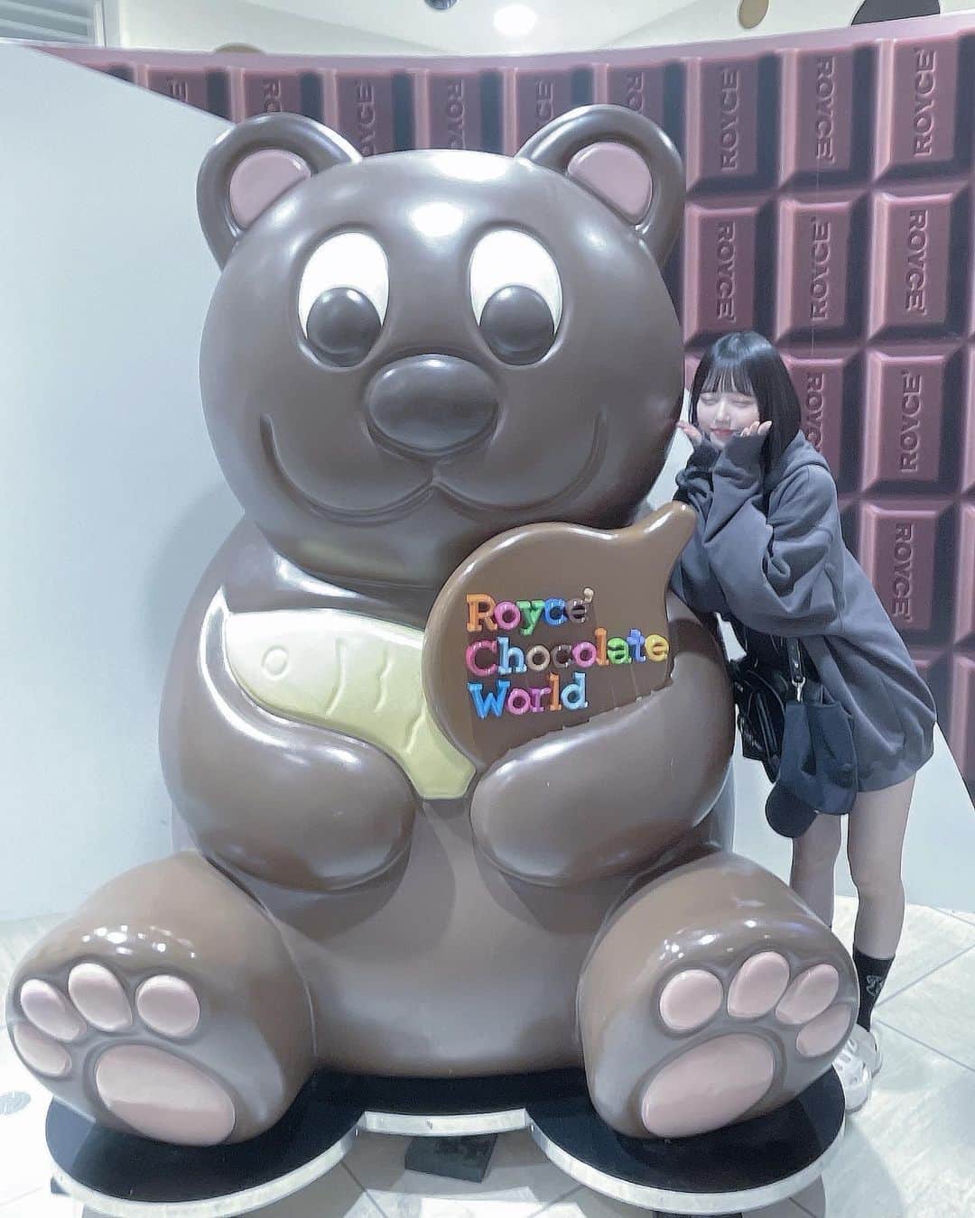真城里帆さんのインスタグラム写真 - (真城里帆Instagram)「北海道の写真たち^ - ^ ．  ．  ．  #ボブ #黒髪ボブ #北海道」10月17日 21時07分 - riho_nonfic