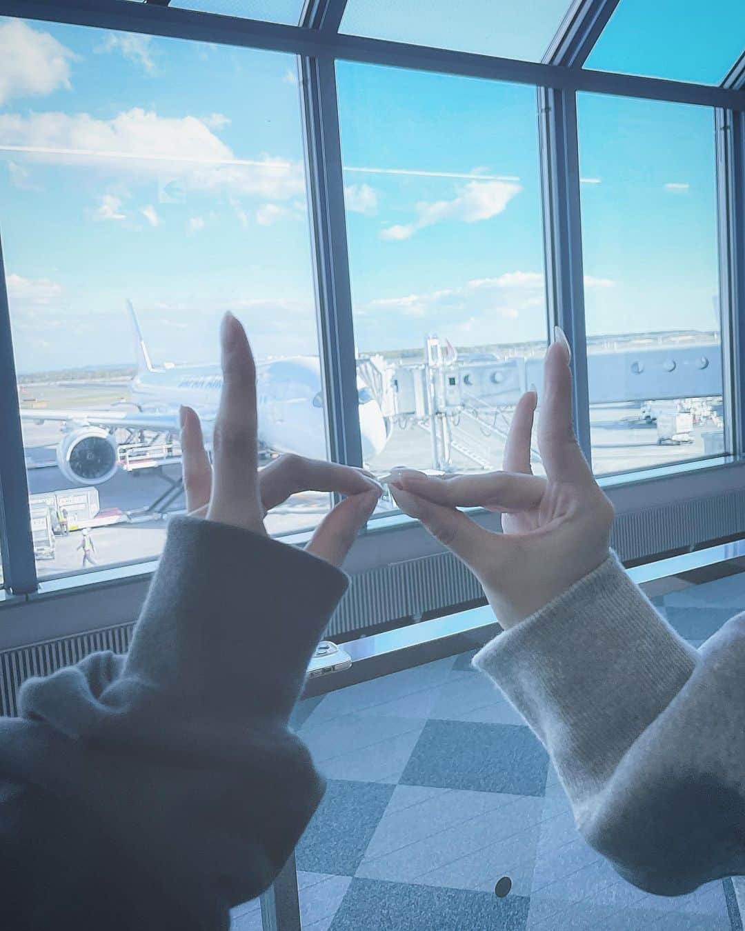 真城里帆さんのインスタグラム写真 - (真城里帆Instagram)「北海道の写真たち^ - ^ ．  ．  ．  #ボブ #黒髪ボブ #北海道」10月17日 21時07分 - riho_nonfic