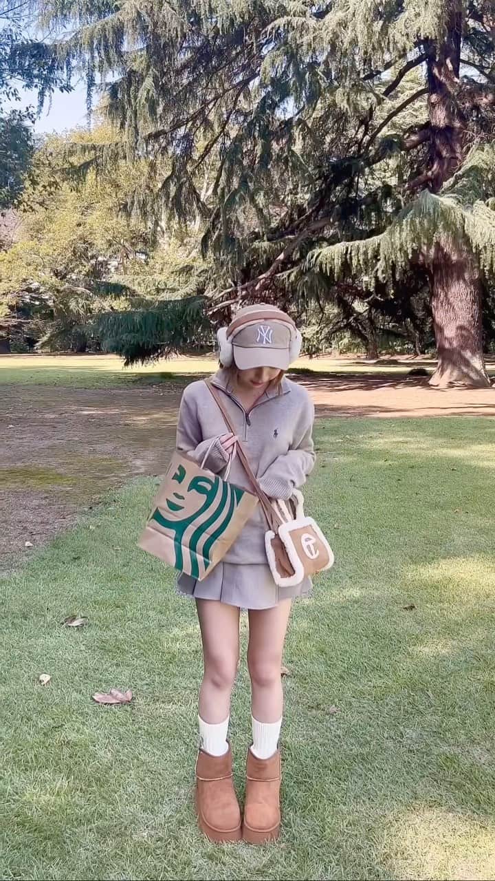のインスタグラム：「前回に続き声入りのコーディネート紹介🤎 . #コーディネート #ベージュコーデ #ブラウンコーデ #153cmコーデ #ピクニックコーデ #カジュアルコーデ」