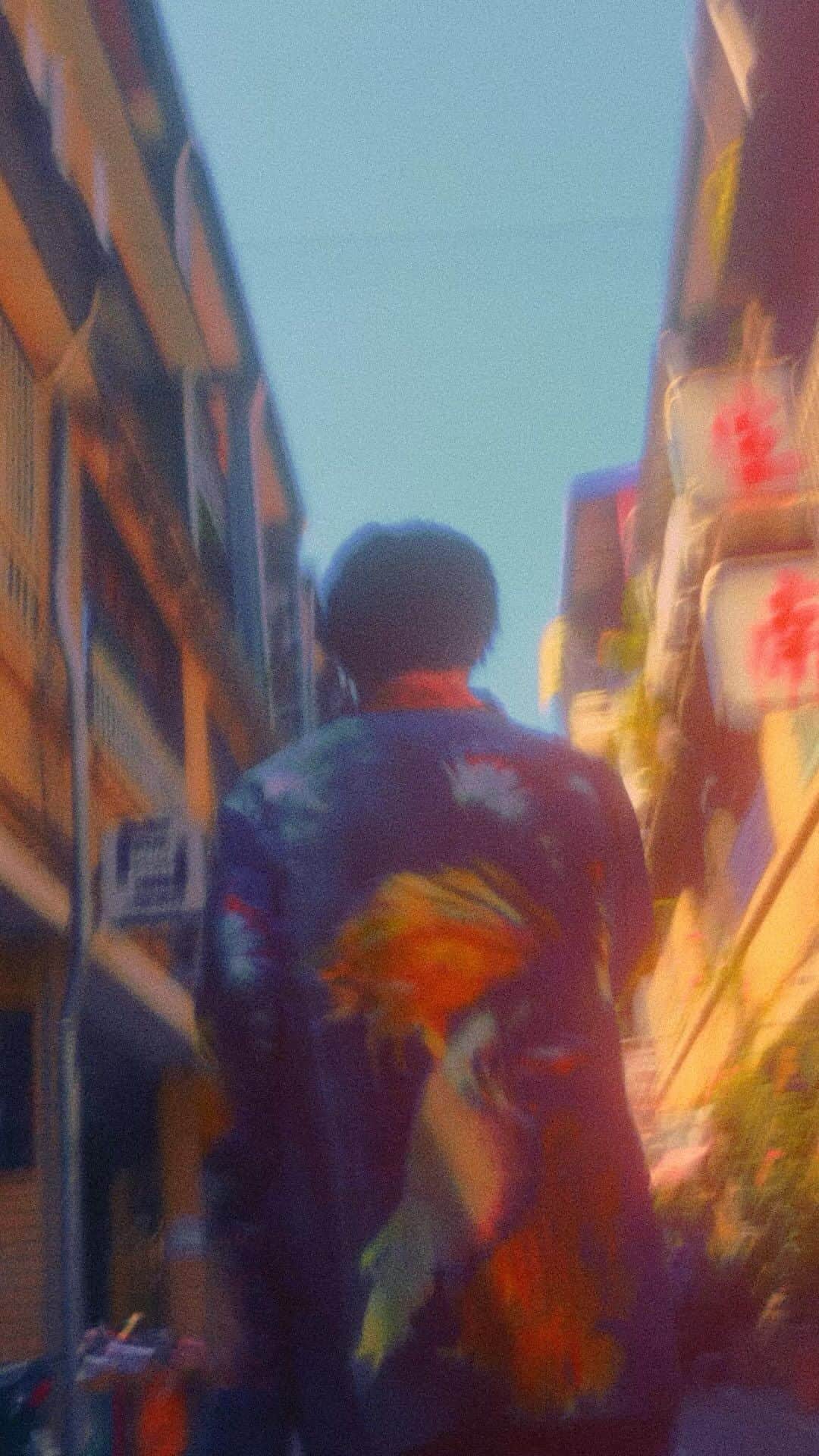 のインスタグラム：「今夜24:00  indigo la End  新曲  「カンナ」  配信します！！」