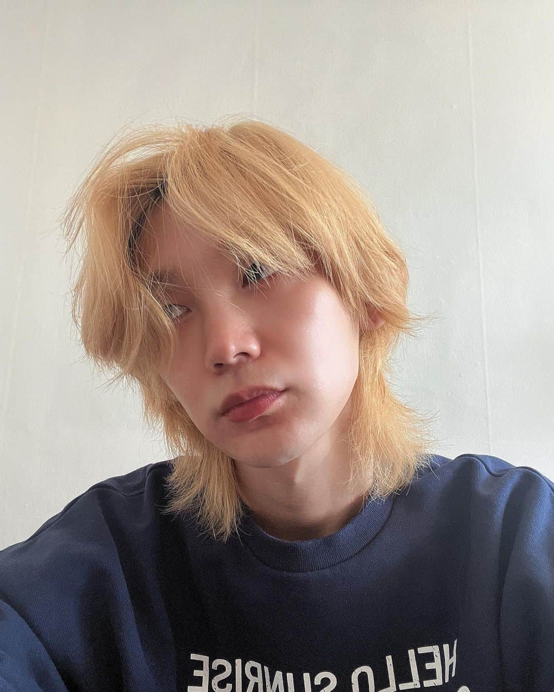 高田健太（KENTA）のインスタグラム：「오랜만에 셀카 올려보기」