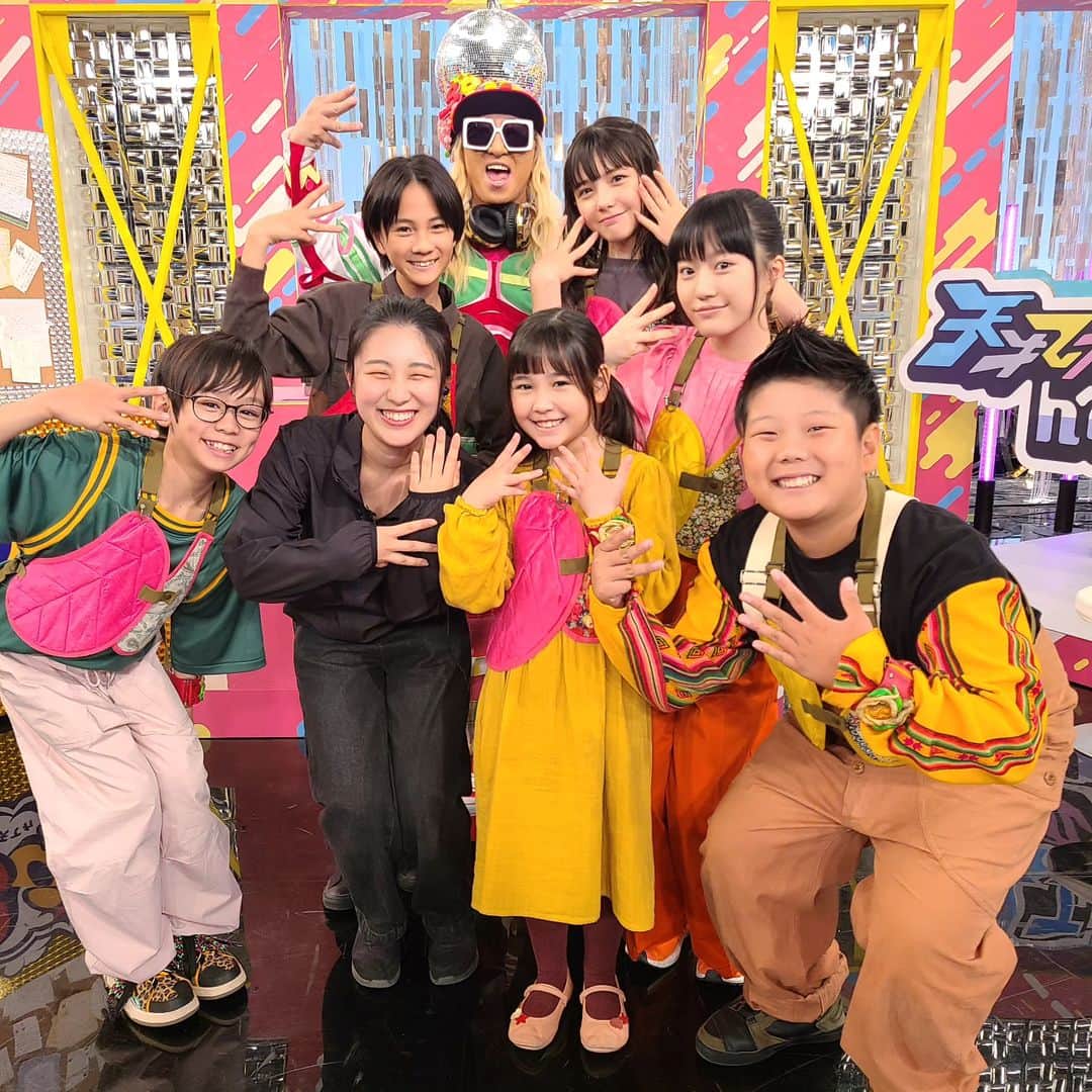 のインスタグラム：「#天才てれびくん 30th Party!! 今回は30周年コーナーおたよりSP！！ 天てれを大学で研究テーマにした茶の間戦士が登場！！  天てれオリジナルソングに多く出てくる歌詞とは！？  天てれ愛に溢れるスペシャル DO DANCEです！！   10/17(火) NHK Eテレ  5:35  おたよりも大募集中  https://www.nhk.jp/p/tvkun/ts/6MP3J96Z5Y/blog/bl/p9bb8jYg69/bp/pOdMQYK8Ew/   #天てれ  #DJKOO」