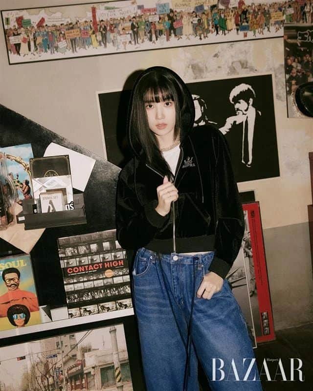 スープラのインスタグラム：「KWON EUNBI with SUPRA   Artist Kwon Eun-bi's dazzling street mood captured by Supra. Discover the private party styling she suggests via the link in bio.  Editor Kim Youngseo Photographer LESS Styling Jung Dajung Hair Makeup Lee Boram」