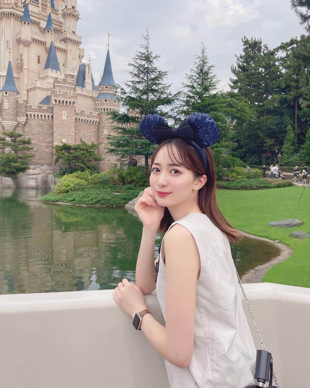 農海姫夏さんのインスタグラム写真 - (農海姫夏Instagram)「今年は結構Disney行けてる🏰🤍 ハロウィンだった🎃👻 ・ ・ #Disney #ハロウィン」10月17日 15時29分 - hina_noumi