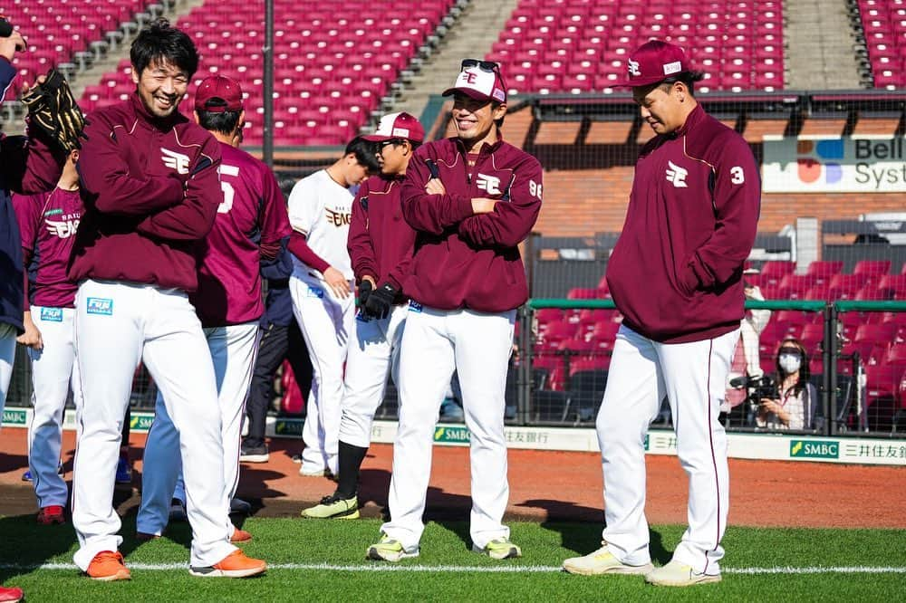 東北楽天ゴールデンイーグルスさんのインスタグラム写真 - (東北楽天ゴールデンイーグルスInstagram)「⚾️  今江敏晃監督就任会見を行いました🎤✨✨  #rakuteneagles #今江敏晃」10月17日 15時33分 - rakuten_eagles