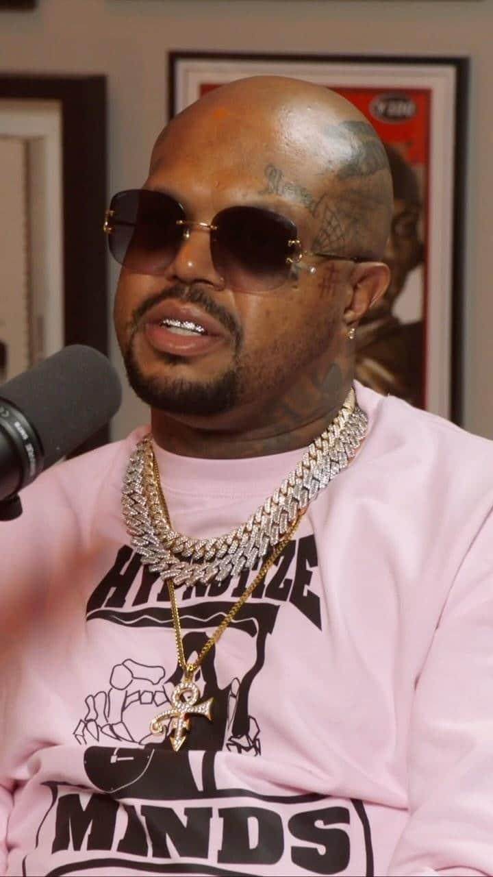 ジョエル・マッデンのインスタグラム：「New episode of @artist.friendly coming This Wednesday with Legendary @djpaulkom from @three6mafia 🤘One of my all time favorite!!! LISTEN  where you stream @spotifypodcasts and watch on @veeps LINK IN BIO #podcast #rockmusic #hiphop #goodcharlotte #three6mafia #applepodcasts #spotify #nolimitrecords #nolimitsoldiers #hypnotizeminds」