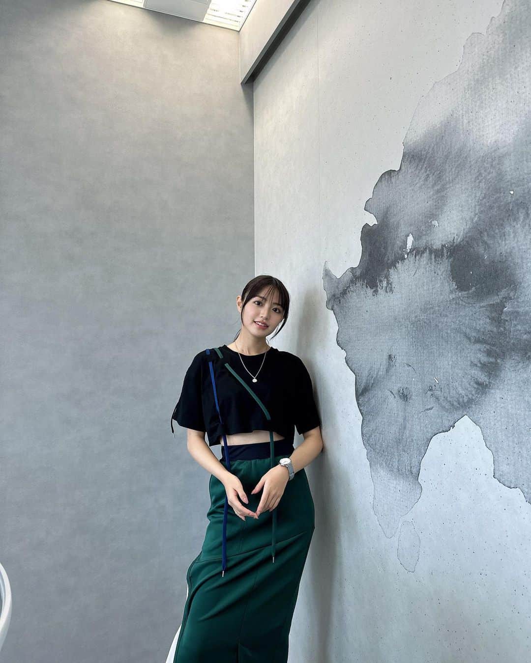 香音のインスタグラム：「本日、テレビ東京「くすぶり女とすん止め女」第2話放送です📢  ほのかちゃんの恋はどうなるのでしょうか…❤️‍🩹  #くすぶり女とすん止め女#pr」