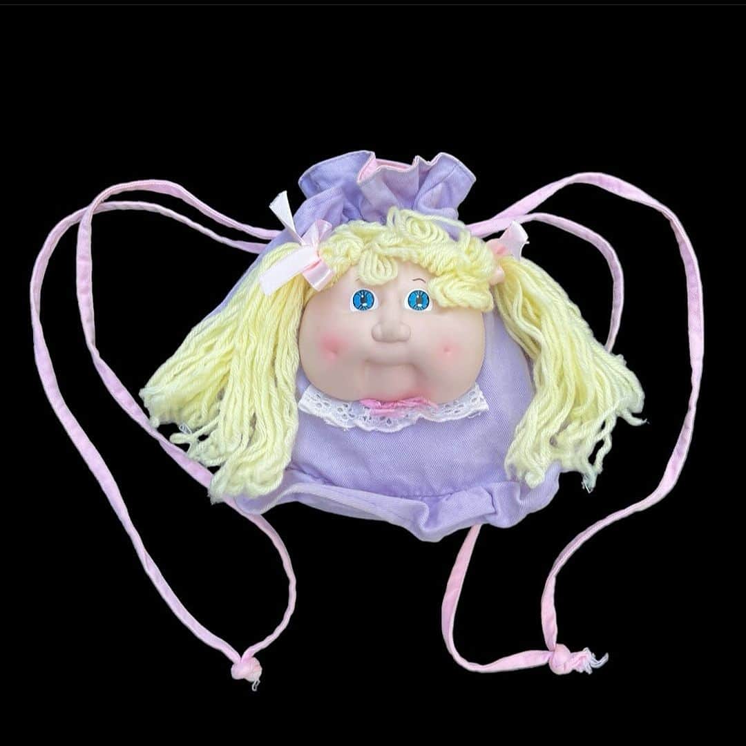 おもちゃやSPIRALのインスタグラム：「80's Cabbage Patch Kids 巾着Bag入荷しました🥬  お探しの方是非🌸」