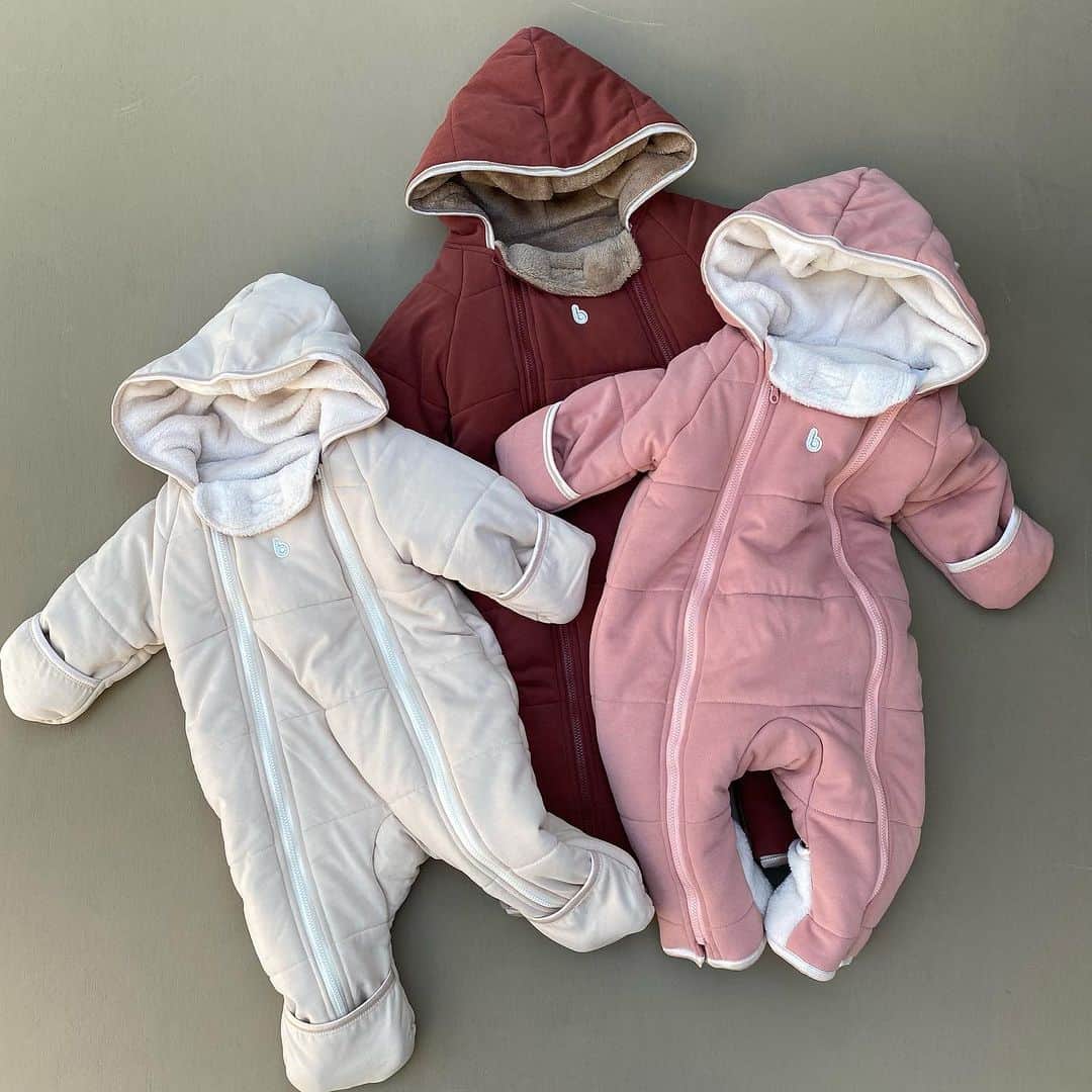 のインスタグラム：「【new arrival】 ＜こども ビームス＞ベビー ジャンプスーツ . ふわふわで優しい肌触りのジャンプスーツは開け閉めがしやすい2本のジッパー仕様で着脱も楽々❣️袖口と裾部分を裏返すと風の侵入を防いでくれます✨ . 10/13（金）〜10/23（月） 「あかちゃん フェア」開催👶🏻 期間中、対象のあかちゃんアイテムが10%OFFでお買い求めいただけます❣️ . ▶︎ジャンプスーツ 5520-0208-491 ¥17,600（税込） . ※画像右下の【保存ボタン】で後から探しやすくなります💫 . #kodomobeams #beams #daikanyama  #こどもビームス #ビームス #代官山 #tokyo #japan #trip #別注 #ベビー #ベビーサイズ #ご出産祝い #ご出産準備 #あかちゃんフェア #東京 #こどもふく #도쿄 #아기옷 #도쿄쇼핑 #여행 #일본여행  新作アイテムはプロフィールのリンク🔗からビームス公式サイト、こども ビームスページをチェック❗️ ※お問い合わせにつきましては、お電話にて承ります。」