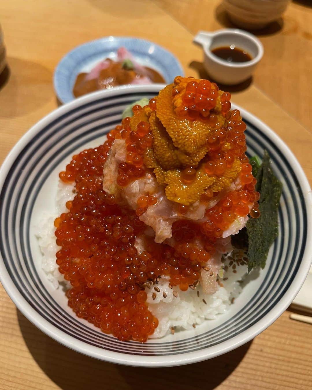 マイ・ダーウィカーさんのインスタグラム写真 - (マイ・ダーウィカーInstagram)「One day in Japan ❤️」10月17日 17時10分 - davikah