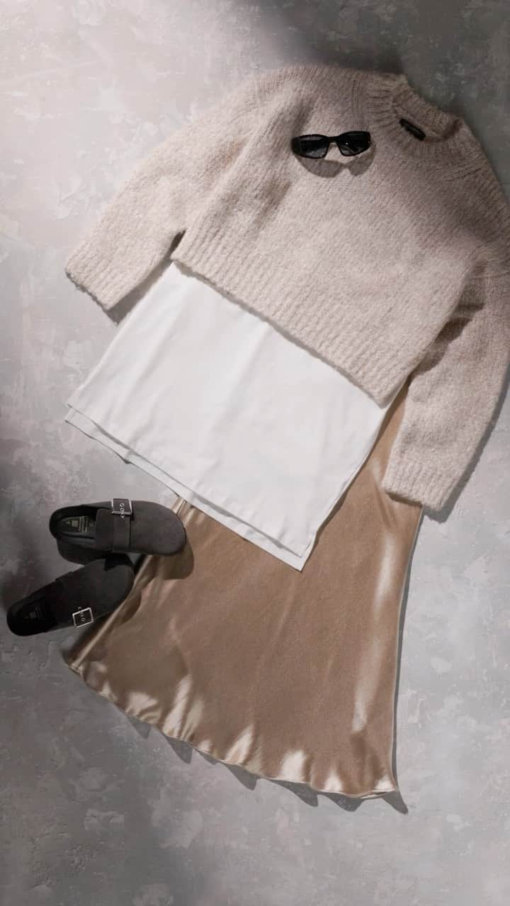 Nextのインスタグラム：「🪄 Our version of life admin:  Outfit planning for the week ahead = more time to snooze the alarm ⏰ 💤 #nextwomens」