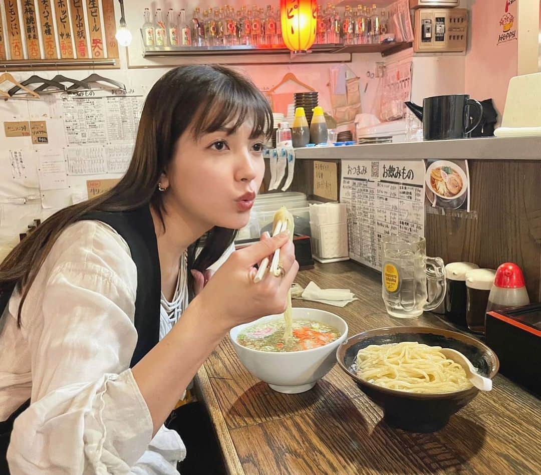 南里美希さんのインスタグラム写真 - (南里美希Instagram)「❤︎  ひっさびさの🍜 ラーメンってさ(つけ麺だけど)、中華麺ってさ、 なーーーーんでこんなに美味しいんでしょう、ね。  まさか深夜のギルティラーメンだったなんてさ 恥ずかしくって言えやしない🙊  #ラー活」10月17日 18時00分 - mikinanri_official