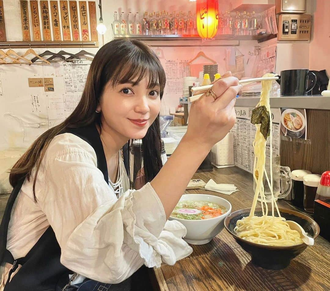 南里美希さんのインスタグラム写真 - (南里美希Instagram)「❤︎  ひっさびさの🍜 ラーメンってさ(つけ麺だけど)、中華麺ってさ、 なーーーーんでこんなに美味しいんでしょう、ね。  まさか深夜のギルティラーメンだったなんてさ 恥ずかしくって言えやしない🙊  #ラー活」10月17日 18時00分 - mikinanri_official