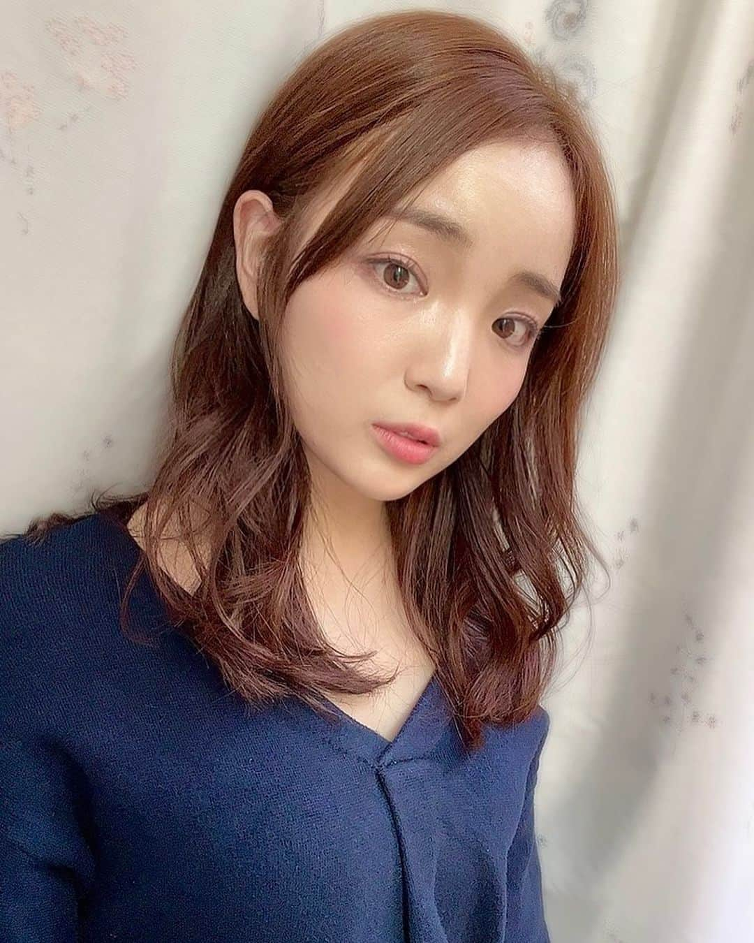 円谷優希さんのインスタグラム写真 - (円谷優希Instagram)「New hair𖤐´-  次の役とさよならするまでの 期間限定color  ヘアケア頑張らないと...!!!  #newhair #haircolor #colorchange  #期間限定 #color  #こんなに明るいのは  #何年ぶりだろう  #でも意外と  #気付かれない」10月17日 18時12分 - yukitsumuraya