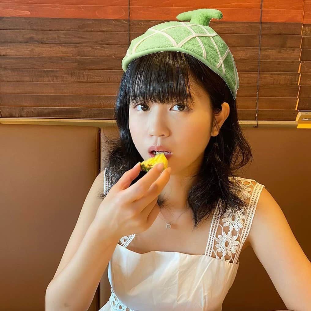 山口めろんのインスタグラム：「載せそびれた夏の写真ってまだ載せておっけ？？？🤣 まぬけな顔🥸」