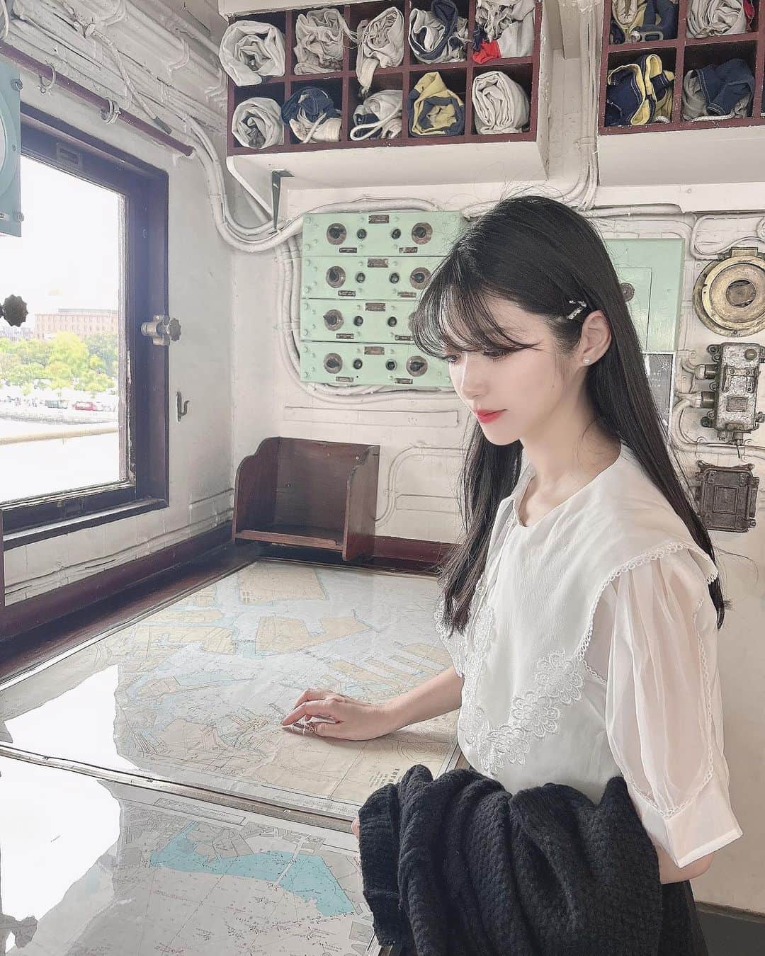 れみぱんのインスタグラム：「探検🚢」