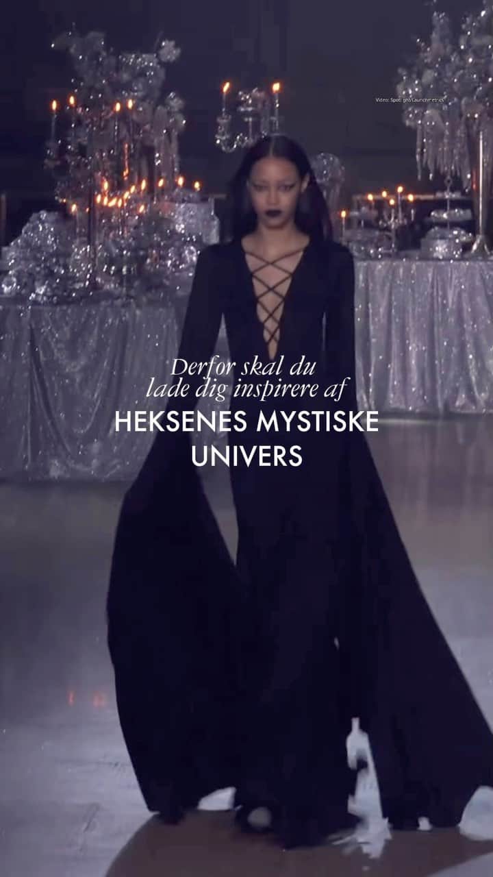 ELLE DKのインスタグラム：「Heksene har gjort sin ankomst og er den perfekte inspiration til garderoben med alt hvad der hører til af blonder, lange rober og overjordiske symboler. I hvert fald hvis det står til @dior og @rodarte, som begge har fundet inspiration i det mytiske hekseunivers. Læs mere om tendensen via link i bio.」