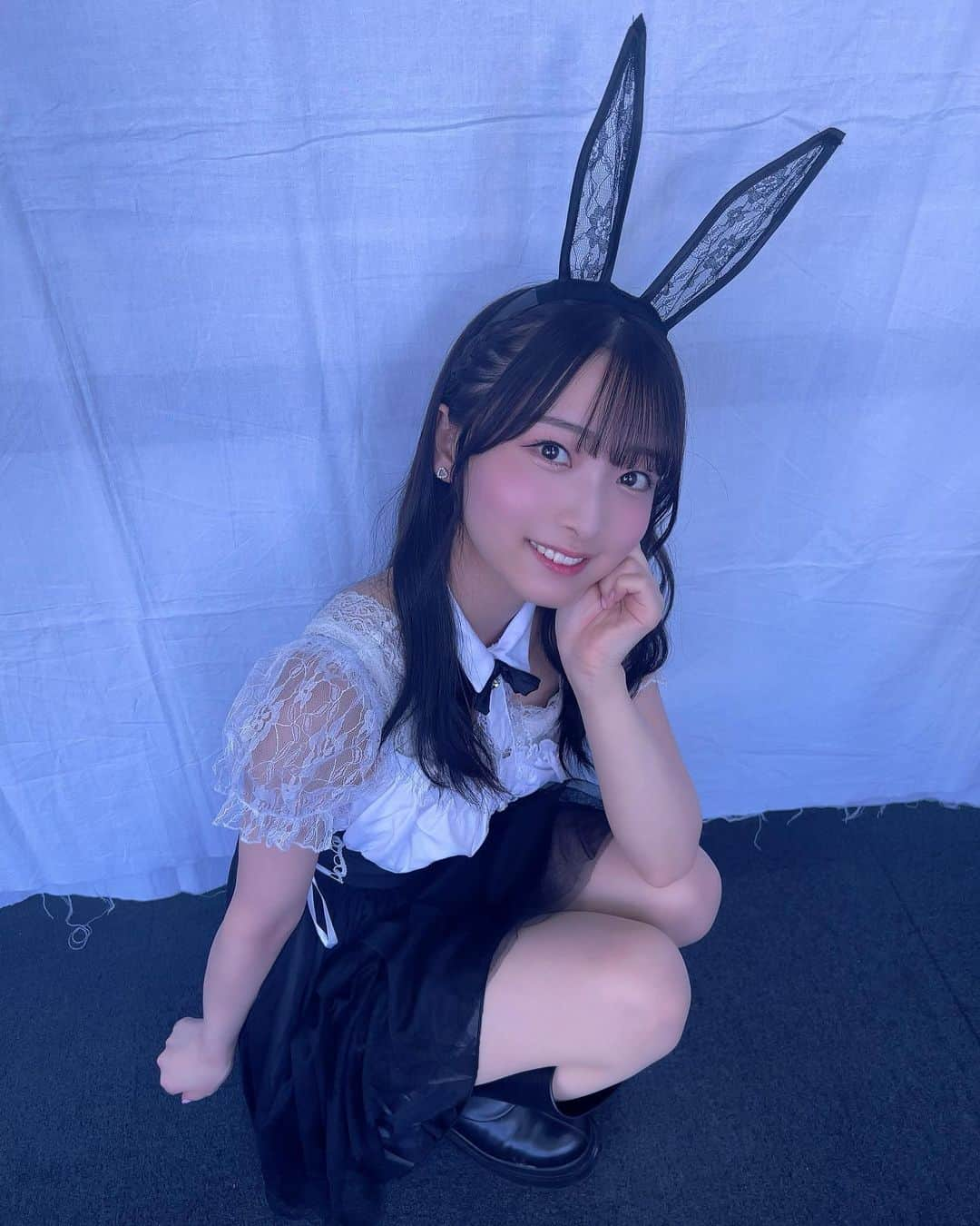 清原梨央のインスタグラム：「うさぎ🐰🖤  #コスプレ #tika」