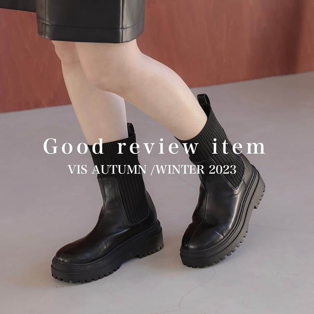のインスタグラム：「【Good review item】  高評価レビューアイテムの ご紹介。  お客様から良いレビューをいただいておりオススメのアイテム。  ※サイトにお客様からの レビューを載せています！  @jadorejunonline をチェック！  品番↓ #BVH63040 【防シワ・洗える】フロントタック長袖ブラウス ¥3,949 (税込) ※店舗販売中  #BVK43020 ジップニットカーディガン ¥5,489 (税込) ※店舗販売中  #BVS63030 ドロストイージーテーパードパンツ ¥5,489 (税込) ※店舗販売中  #BVC63040 【防シワ・洗える】ファスナーIラインスカート ¥5,929 (税込) ※店舗販売中  #BVA53100 【抗菌防臭】タンクソールサイドニットブーツ ¥7,909 (税込) ※店舗販売中  #vis#vis_jp  #ビス #fashion #ootd #秋冬ファッション #ブラウス#カーディガン#テーパードパンツ #ブーツ#オフィスカジュアル#オフィスコーデ #通勤コーデ #キレイめカジュアル #キレイめコーデ」