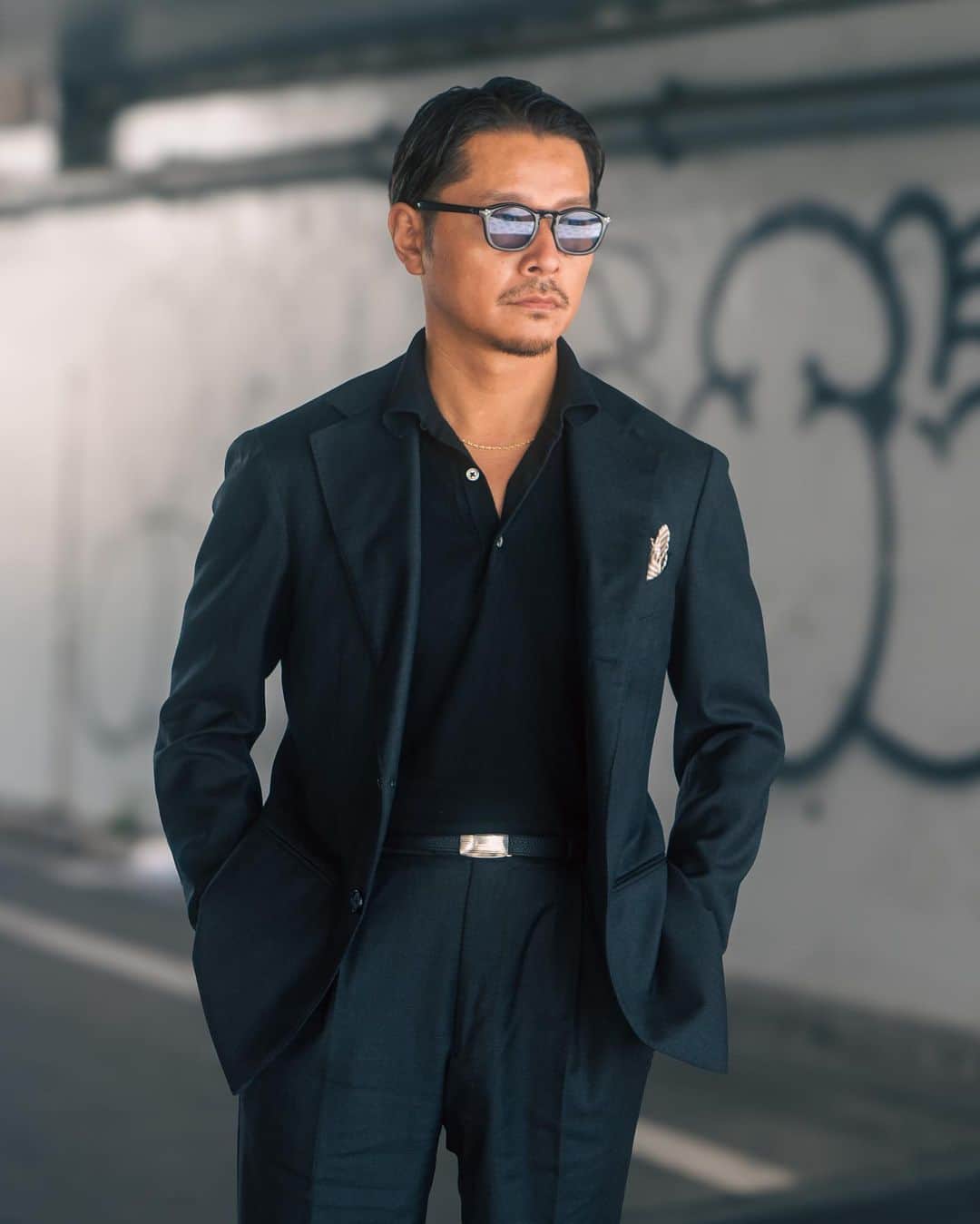 高田朋佳さんのインスタグラム写真 - (高田朋佳Instagram)「Monotone suits style.  #wearlness #salondewearlness #suitstyle #mezasnapoli #repetto #rosariaproduct」10月17日 18時56分 - tomoyoshi_takada