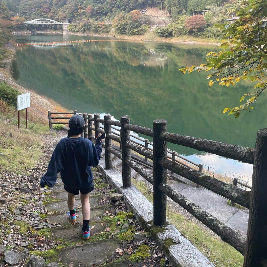 yuanのインスタグラム：「紅葉にはまだ早かったけど自然感じれて幸せ🍁🌿‬」