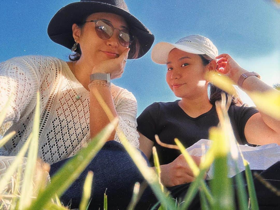 二宮愛のインスタグラム：「the person that I’m gonna miss the most for the next 5months in London → @mii_ninomiya  ________________ #sisters #bestfriends」