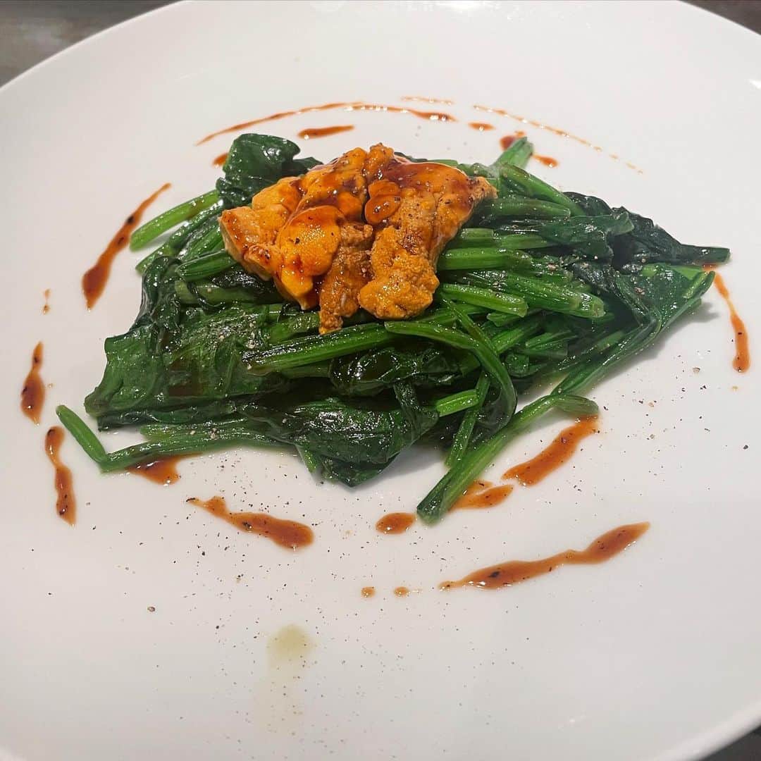 吉田広大のインスタグラム：「昨日食べたウニホーレン載せとく 美味すぎるまっっっじで  皆も広島行ったら7兆食べて  明日は岡山よろしくお願いします。」