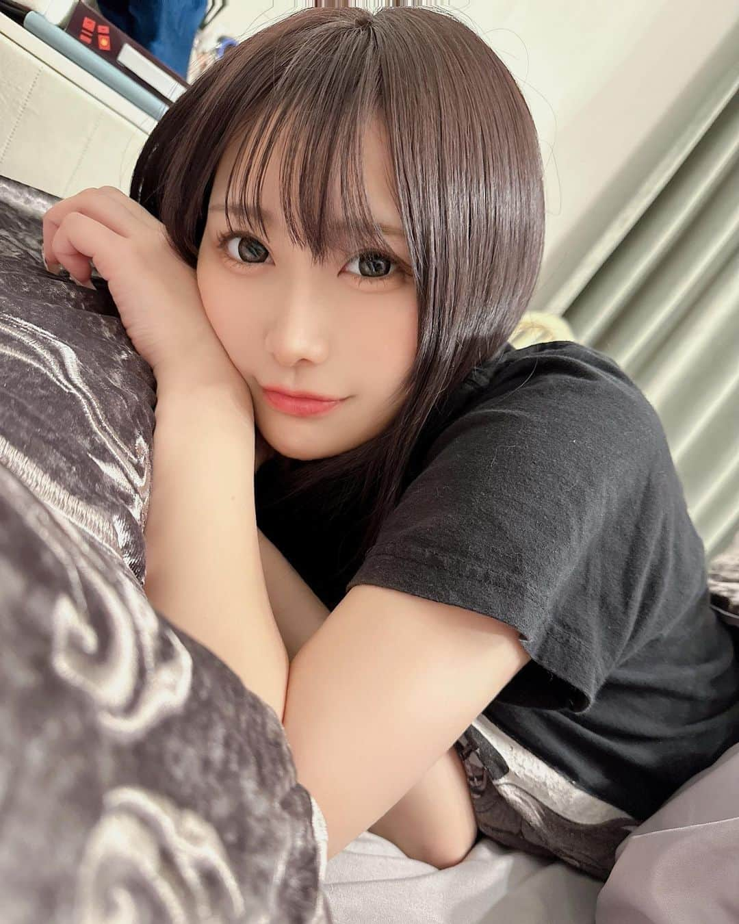 佐藤くるみさんのインスタグラム写真 - (佐藤くるみInstagram)「もう寝ちゃうの？  #photography #cosplay #cosplayer #cosplaygirl #selfie #japanese #歌舞伎町 #新宿 #ミナミ #コンカフェ #コンセプトカフェ #舞々悪魔 #メイドカフェ  #自撮り #せるふぃー  #コンカフェ嬢 #コンカフェ店員 #アイドル #地下アイドル #コスプレ #コスプレイヤー」10月17日 19時38分 - kurumilk_sato