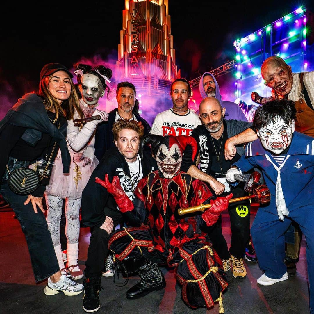 ピート・ウェンツさんのインスタグラム写真 - (ピート・ウェンツInstagram)「🎃 When I die bury me at Hollywood horror nights @horrornights 🎃」10月18日 5時09分 - petewentz