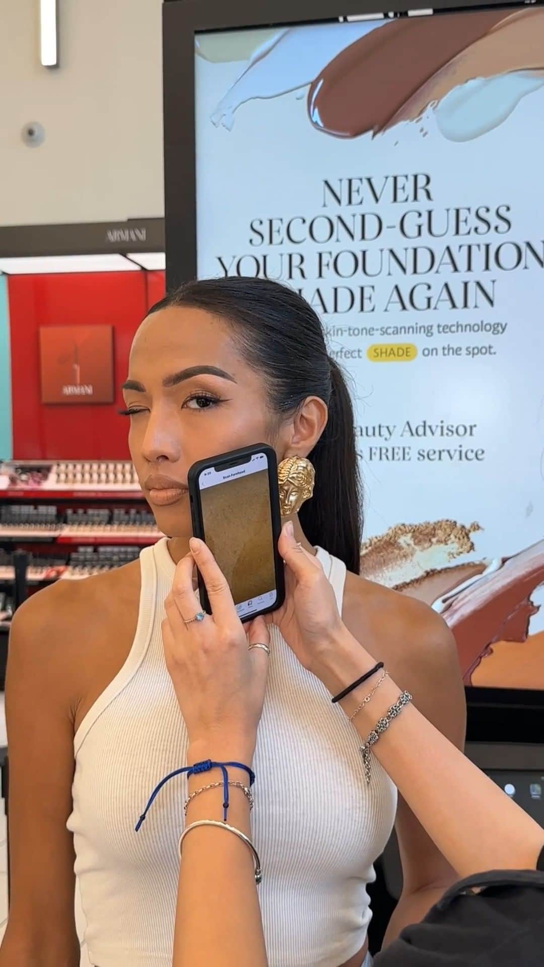 セフォラのインスタグラム：「Ready for more points? Then you’re Ready, Set, Sephora! Take on these challenges and earn hundreds of points: ✅ Sign up for text alerts ✅ Make an order through Buy Online, Pick Up In Store ✅ Get your Color iQ match in store ✅ Get free samples when you check out online  Play Ready, Set, Sephora now through 12/22.」