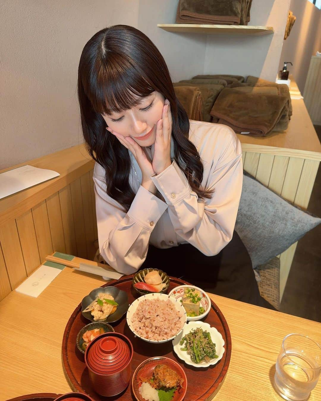 藤田奈那さんのインスタグラム写真 - (藤田奈那Instagram)「＊ のんびりランチとお散歩の日🍂」10月17日 21時46分 - fujitanana_official