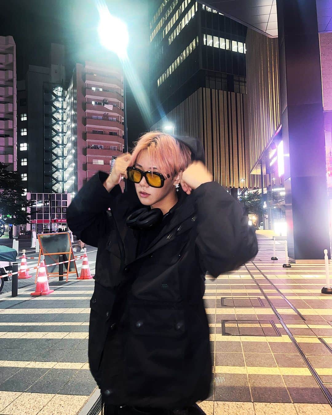YUKIのインスタグラム：「綺麗目マウンテンパーカー使い易くて最高🎥🎥　#aiver」