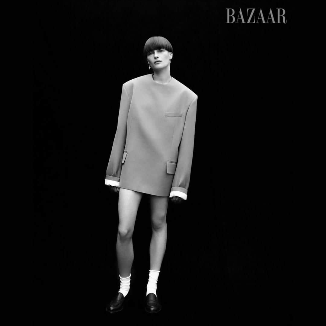 ピエール アルディのインスタグラム：「The John loafer in @harpersbazaarus Thanks to @samiranasr  Photographer: Bibi Cornejo Borthwick  Stylist: @jamesvaleri Model: @popochipo Casting: @bitton at the @establishmentny Hair: @claire__grech for @davinesofficial Makeup: @celiaburtonmakeup for @glossier Manicure: @adamslee_ for @chanel.beauty Production: Zoe Tomlinson Set Design: @roxy.walton」