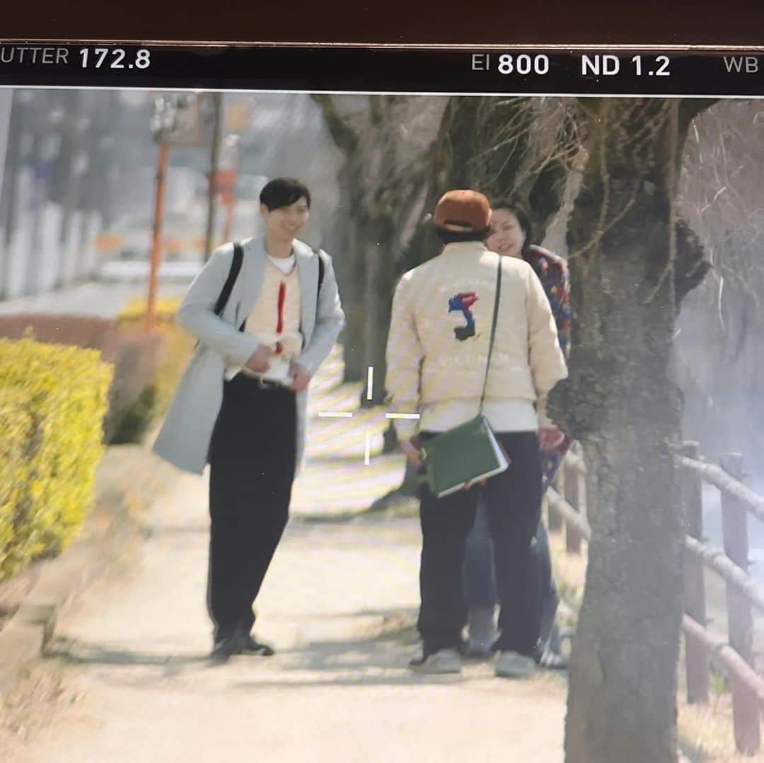 戸塚純貴のインスタグラム：「⁡ ⁡ 10月19日に「Short Trial Project 2023」 舞台挨拶に参加させていただきます。 スタッフです。 ⁡ 渡辺真起子さんがお母さんとなるのは何度目か。 北畑龍一監督の作品は何度目か。 芝居をせずとも親子になったり、たくさんの可能性を試したり、全幅の信頼を寄せるお二人との作品をたくさんの方に観ていただきたいです。 ⁡ 『さよならを決めた日』  主演：戸塚純貴  ⁡ 日時：10/19（木） 上映時間20:00〜21:58 上映後舞台挨拶21:58〜22:28 場所：アップリンク吉祥寺 スクリーン３  ⁡ https://bit.ly/3PVkXfO ⁡ ⁡ #ShortTrialProject2023 #さよならを決めた日 #戸塚純貴 #渡辺真起子 さん #北畑龍一 さん #アップリンク吉祥寺 #愛に溢れた作品をありがとうございます」