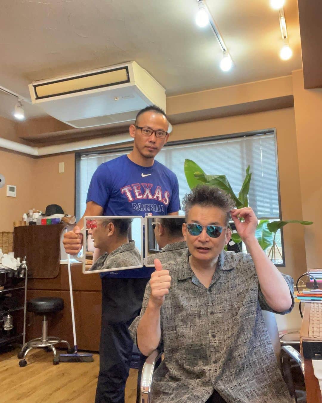 矢野謙次のインスタグラム：「仕上がりました👍💈  Let’s go Rangers‼︎」