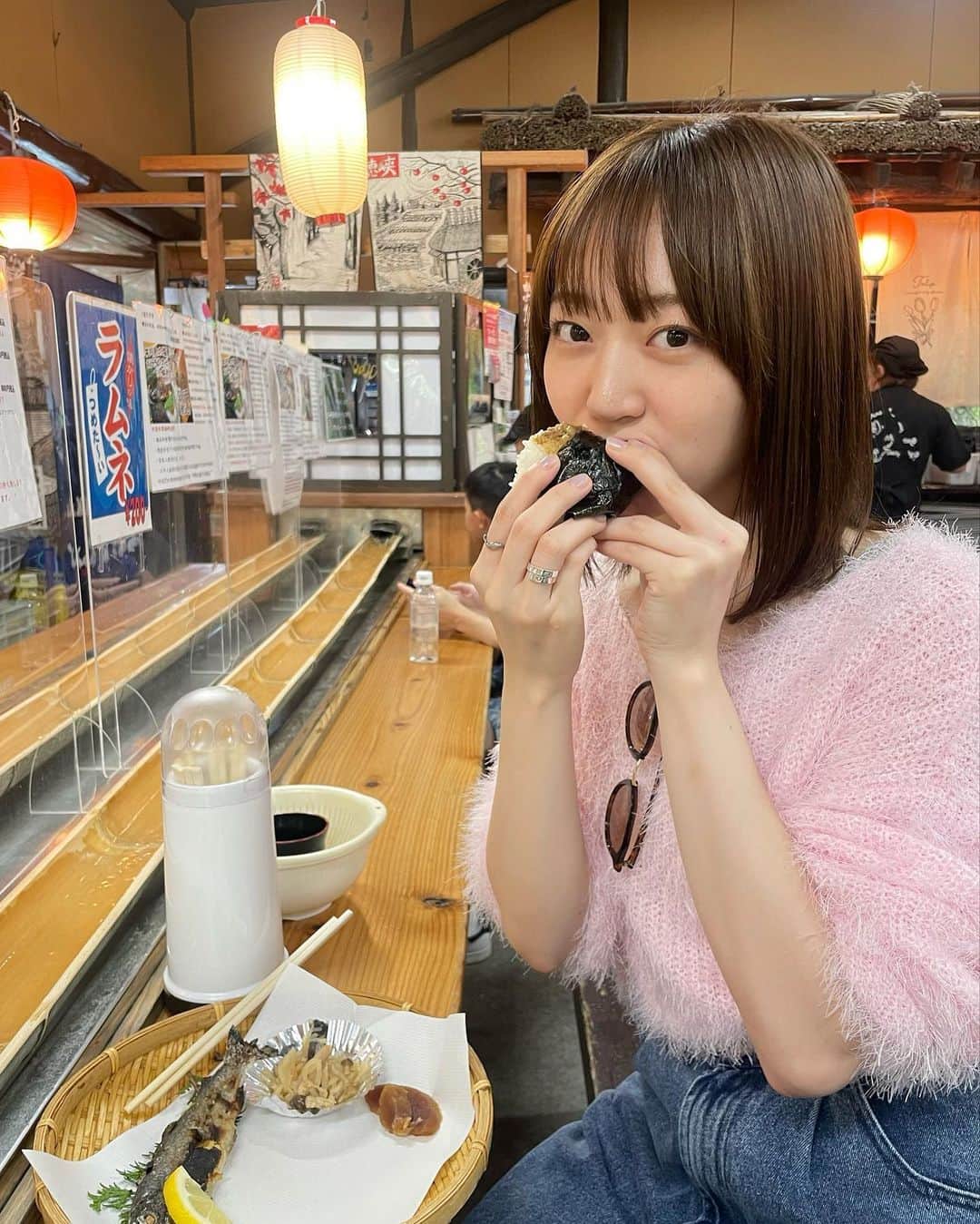 のインスタグラム：「熊本、高千穂で食べた美味しいものたち！  こう見たらそんなに食べてないね😗  熊本、高千穂旅の様子をYouTubeにアップしたので是非見てください〜😚🩵🦙 チャンネル登録も何卒！！！  #とろさんぽ」