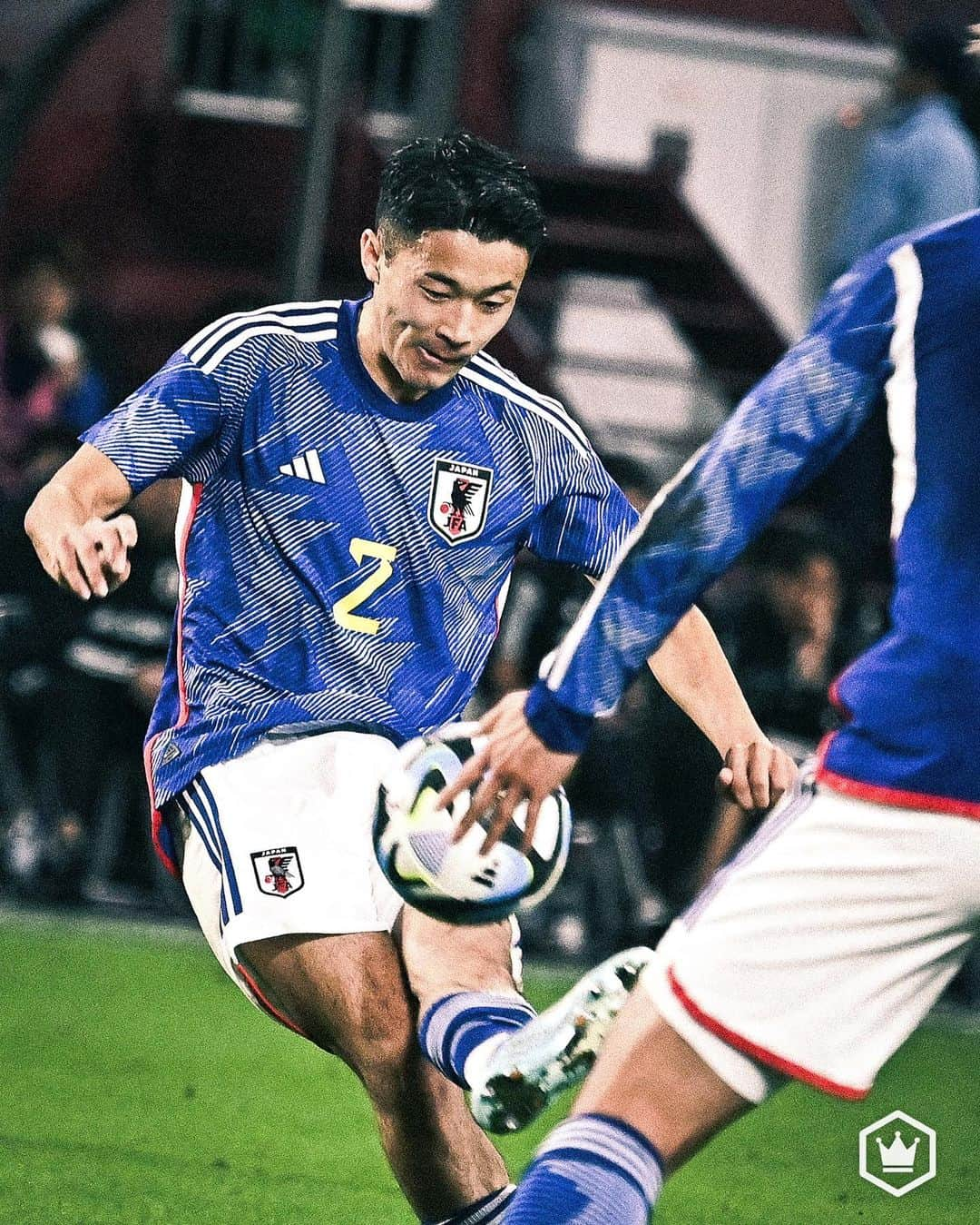 サッカーキングさんのインスタグラム写真 - (サッカーキングInstagram)「. FLASH BACK SAMURAIBLUE!! 古橋・伊東弾で勝利したチュニジア戦を10枚の写真で振り返る（2023.10.17）  📷Photo by @shimpeei（SOCCERKING）  #夢への勇気を #SAMURAIBLUE #jfa #daihyo #サッカー日本代表 #サッカー #soccer #フットボール #football #⚽️ #サッカーキング  #伊東純也 #久保建英 #古橋亨梧 #菅原由勢 #旗手怜央 #遠藤航」10月17日 22時44分 - soccerkingjp