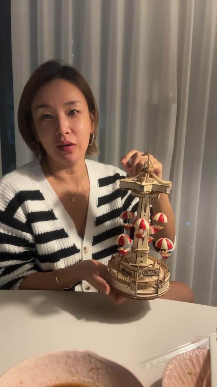 ペ・ユンジョンのインスタグラム：「수다먹방 😎」