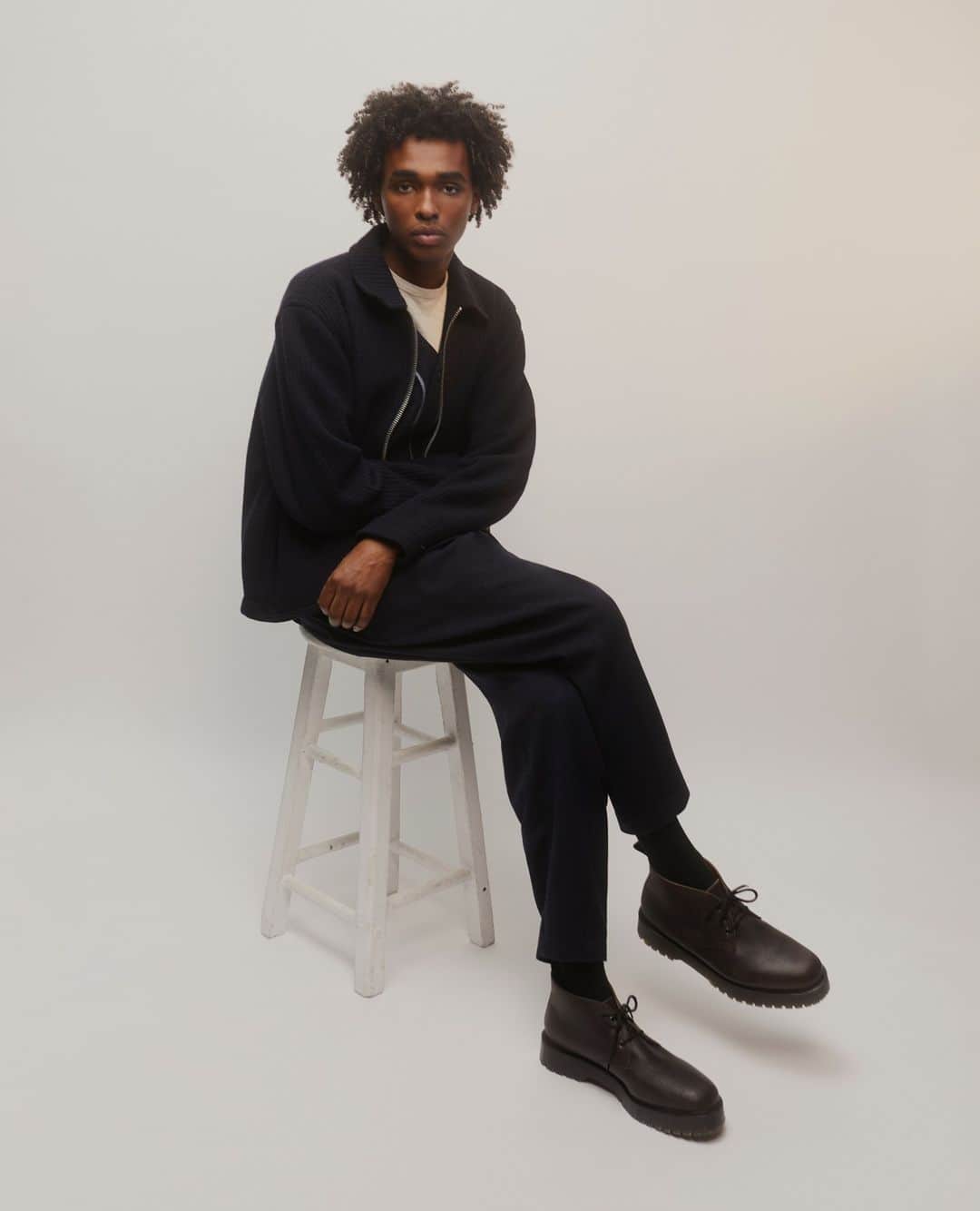 ユーマストクリエイトさんのインスタグラム写真 - (ユーマストクリエイトInstagram)「The Bay City bomber in an Italian woven wool blend, cut with a relaxed fit. With the vintage-inspired Baseball shirt made from a Portuguese wool blend, navy Painter workwear-style trousers and the @solovairuk Chukka boot.」10月18日 0時01分 - ymclondon
