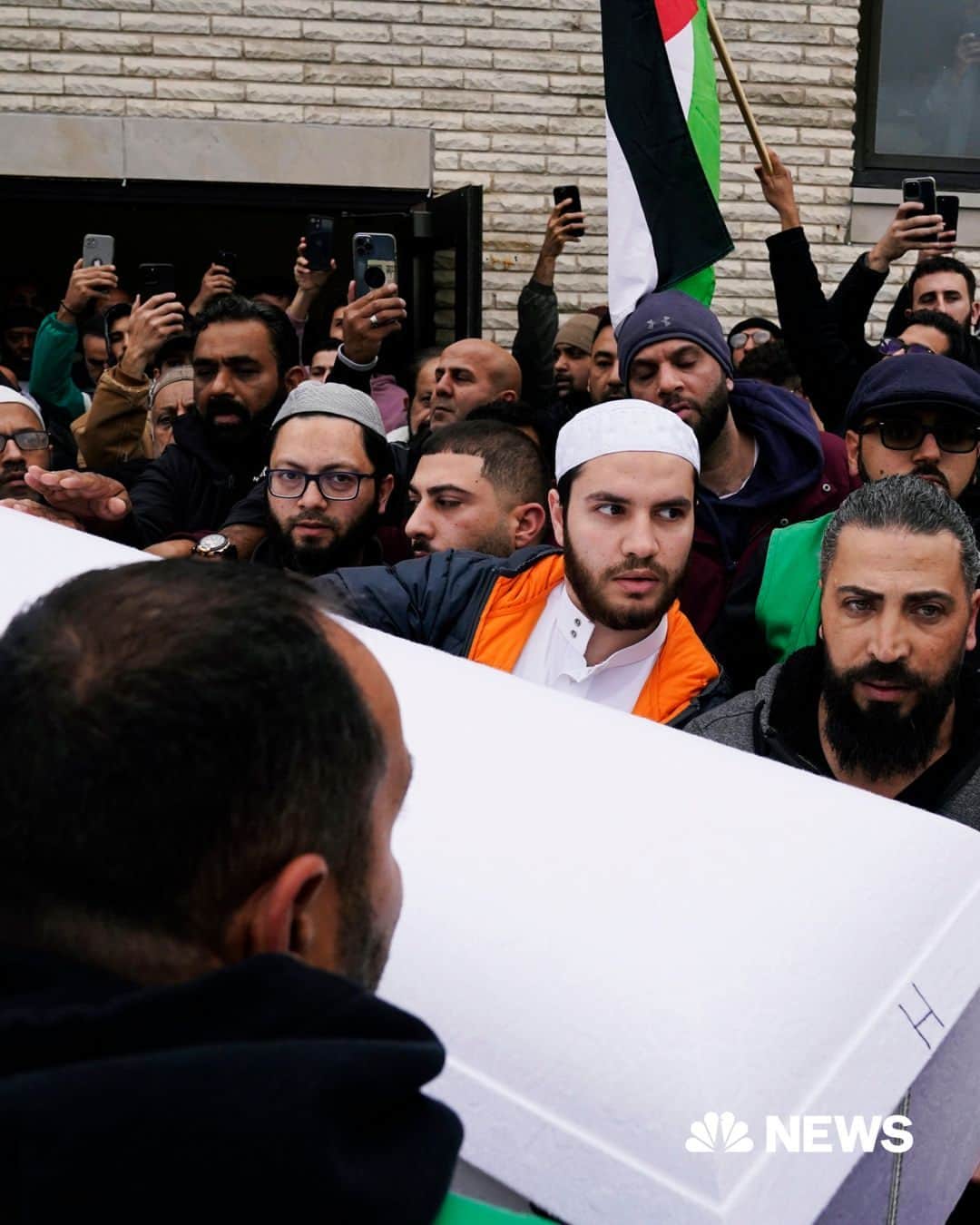 NBC Newsさんのインスタグラム写真 - (NBC NewsInstagram)「Hours after the 6-year-old Palestinian American boy who was allegedly killed at the hands of a landlord was buried, family and friends retreated to a quiet diner to look back fondly on a once-promising life cut short.  Wadea Al-Fayoume was remembered evening as a happy child, full of life and spunk, who had grown close to the neighbor and landlord who stands accused of attacking him and his mother in a hate crime.  “He didn’t have any hate or anger, and he was always on a natural high,” said Mohamed Aly, a close friend of the family who first met the boy on the day he was born.  Read more at the link in bio.   📷️ Kamil Krzaczynski / @gettyIimages」10月18日 0時02分 - nbcnews