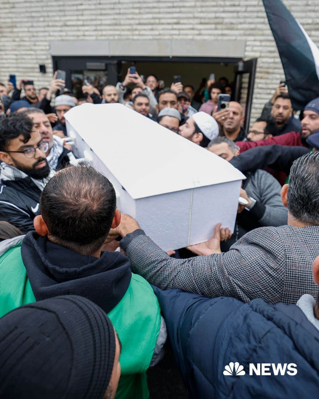 NBC Newsさんのインスタグラム写真 - (NBC NewsInstagram)「Hours after the 6-year-old Palestinian American boy who was allegedly killed at the hands of a landlord was buried, family and friends retreated to a quiet diner to look back fondly on a once-promising life cut short.  Wadea Al-Fayoume was remembered evening as a happy child, full of life and spunk, who had grown close to the neighbor and landlord who stands accused of attacking him and his mother in a hate crime.  “He didn’t have any hate or anger, and he was always on a natural high,” said Mohamed Aly, a close friend of the family who first met the boy on the day he was born.  Read more at the link in bio.   📷️ Kamil Krzaczynski / @gettyIimages」10月18日 0時02分 - nbcnews