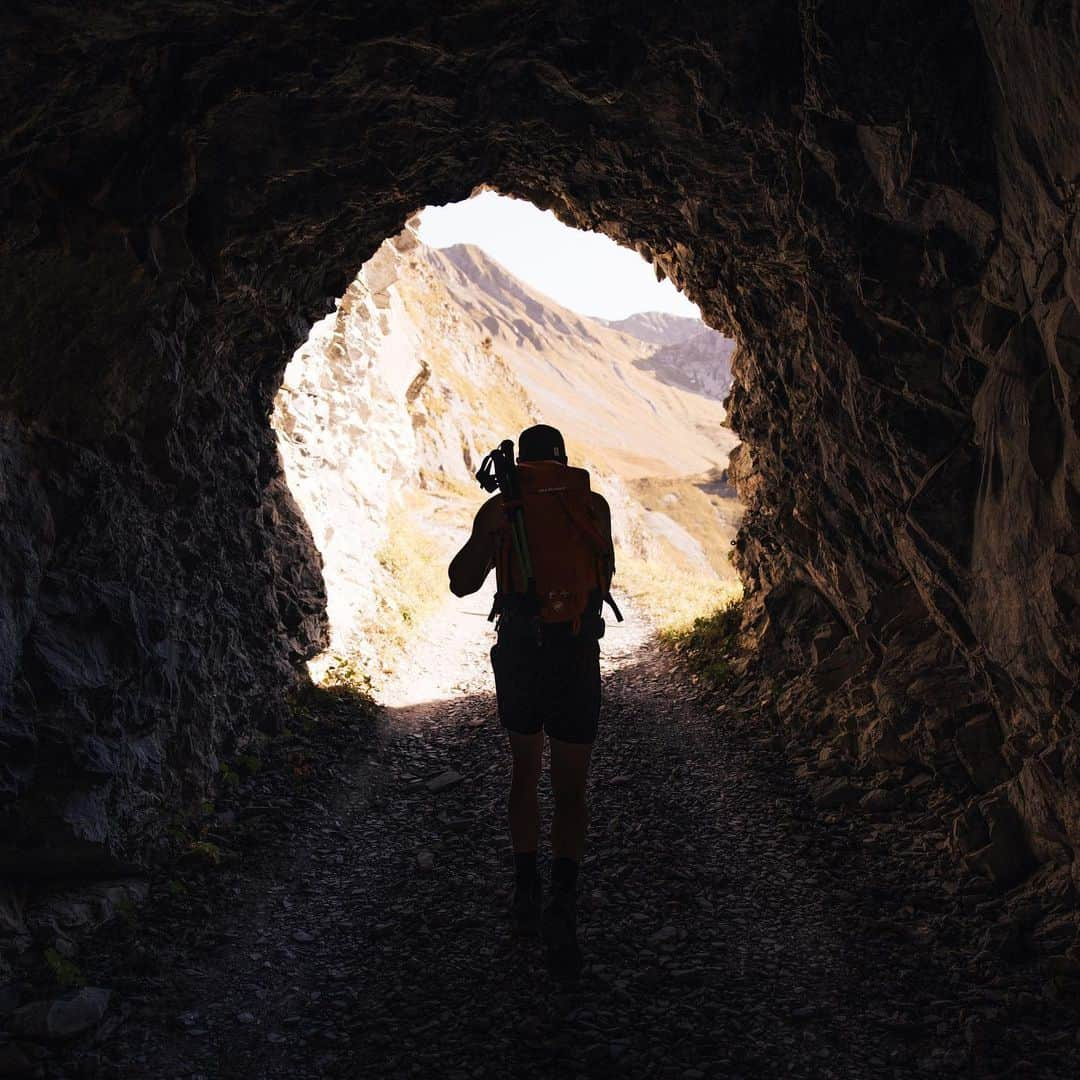 アンドレ・シュールレさんのインスタグラム写真 - (アンドレ・シュールレInstagram)「When you stay long enough in the darkness you will see your light!   I feel like I’m still in that place! In that dark room! A lot of doors open!   I will be patient to go through the doors that bring the best to my life!   So many great things will happen! I make them happen:))  Big love」10月18日 0時52分 - andreschuerrle