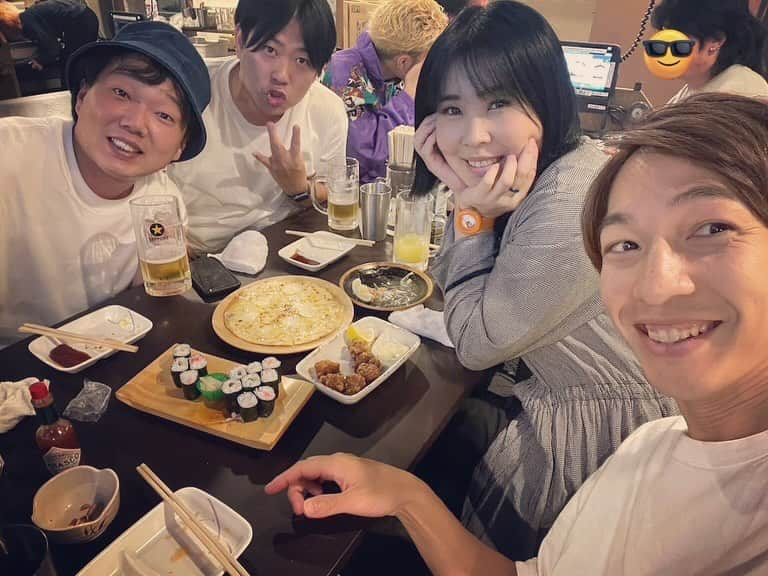 ななえ（キラキラ関係）さんのインスタグラム写真 - (ななえ（キラキラ関係）Instagram)「最近の飲み会🍻 社員さんとかマネージャーさんのお顔って隠した方がええのかな？🦑  いや…あんたら全員地獄の道連れや…！  #シカゴ実業　さん #セッツァー #スロッピ #スカイサーキット #10億円」10月18日 0時57分 - nanchan0601