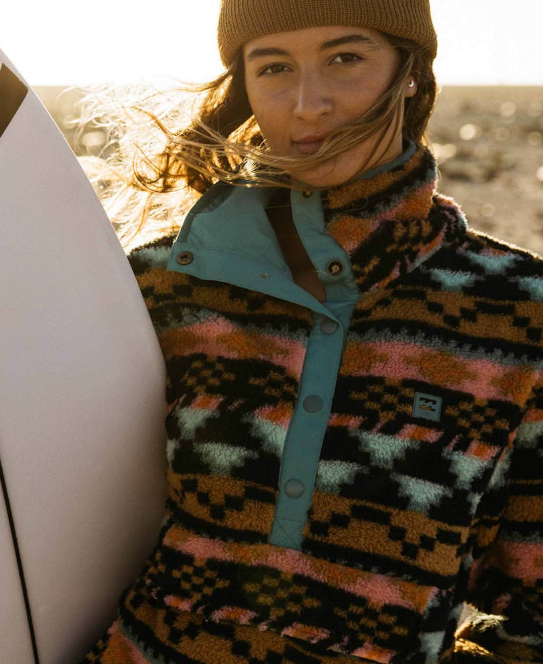 BILLABONG WOMENSさんのインスタグラム写真 - (BILLABONG WOMENSInstagram)「Our Switchback Fleece is a fan favorite with so many five star reviews for a reason. Ultra cozy eco-conscious sherpa will keep you warm in all conditions. #BillabongAdventureDivison」10月18日 1時00分 - billabongwomens