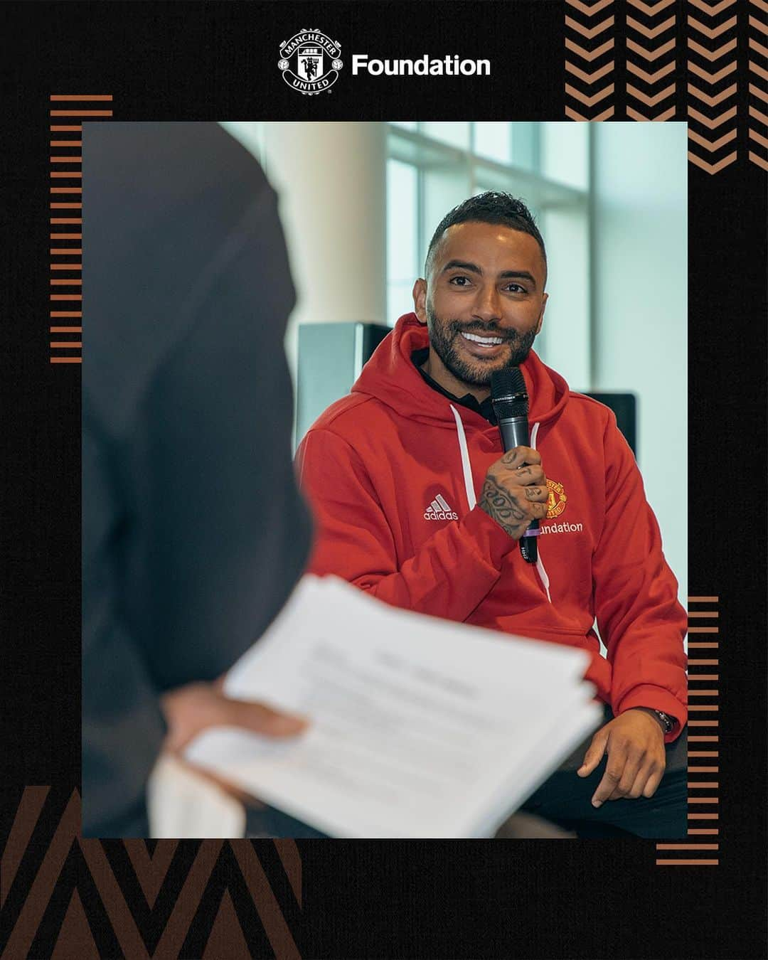 マンチェスター・ユナイテッドさんのインスタグラム写真 - (マンチェスター・ユナイテッドInstagram)「To mark #BlackHistoryMonth, @harrypinero and ex-Red @dannysimpson joined Foundation participants at a careers event celebrating excellence in the BAME community 🙌⭐  The youngsters got to chat to, and take inspiration from, industry leaders from numerous sectors ⚽💇🛍️🏦」10月18日 1時01分 - manchesterunited