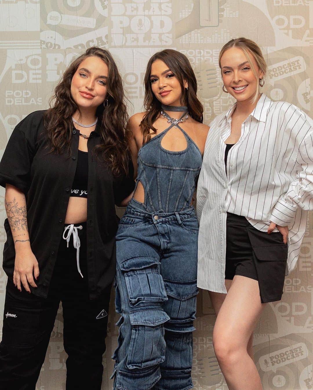 Bruna Unzuetaのインスタグラム：「entrando ao vivo com essa maravilhosa @melissamelmaia vem assistir ❤️」